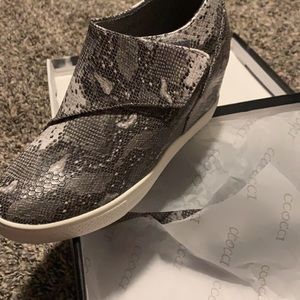 Snake skin wedge (booties)